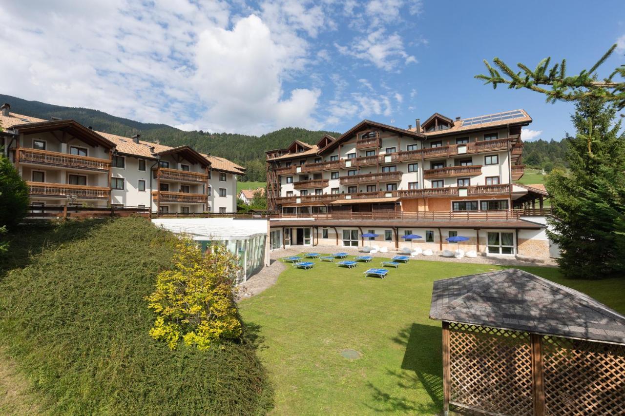Hotel Golf 4*