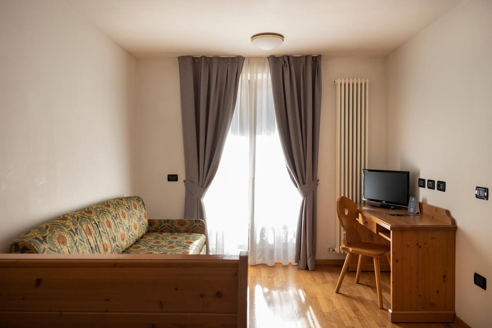 Golf Hotel