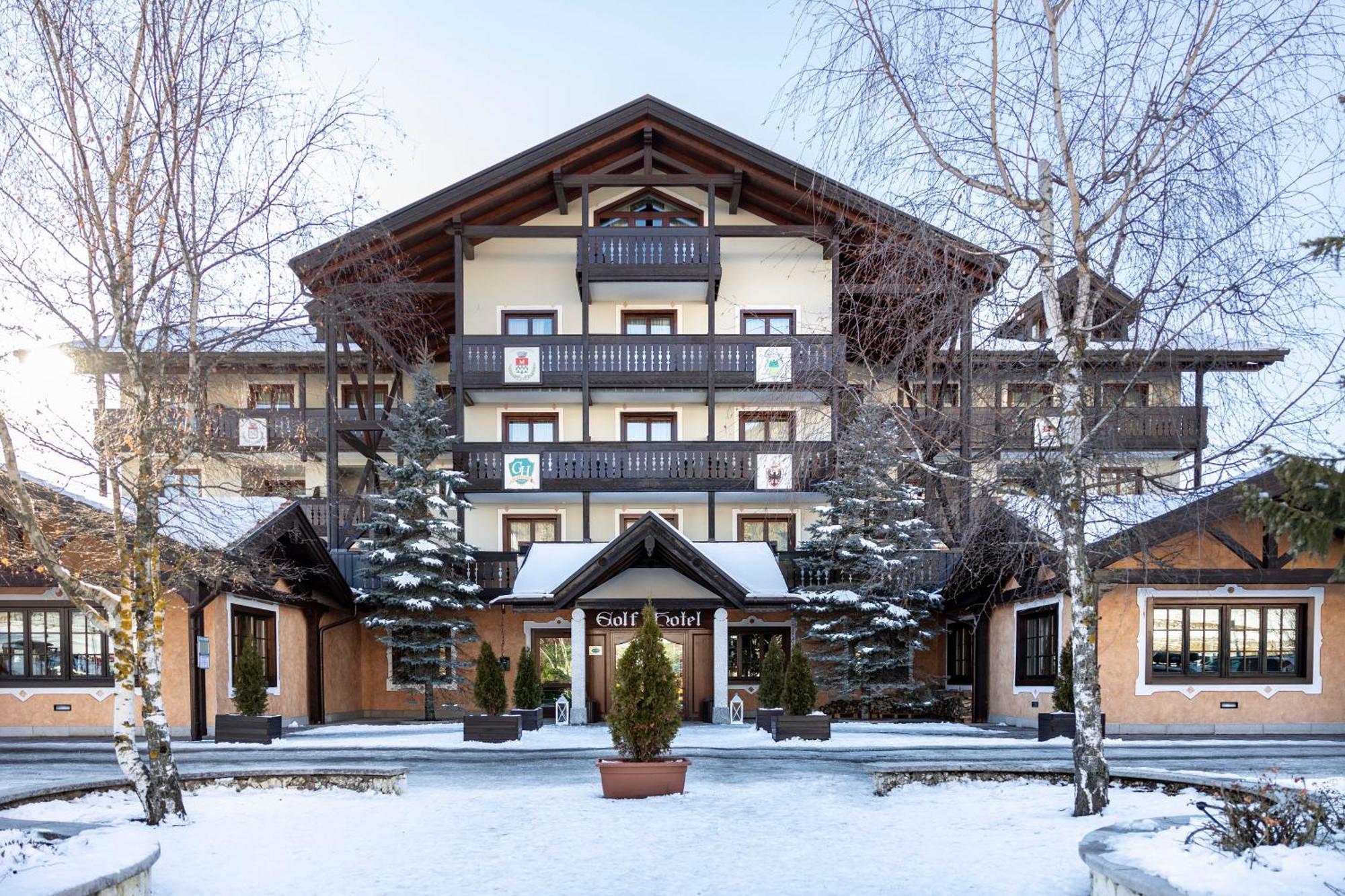 Golf Hotel 4*