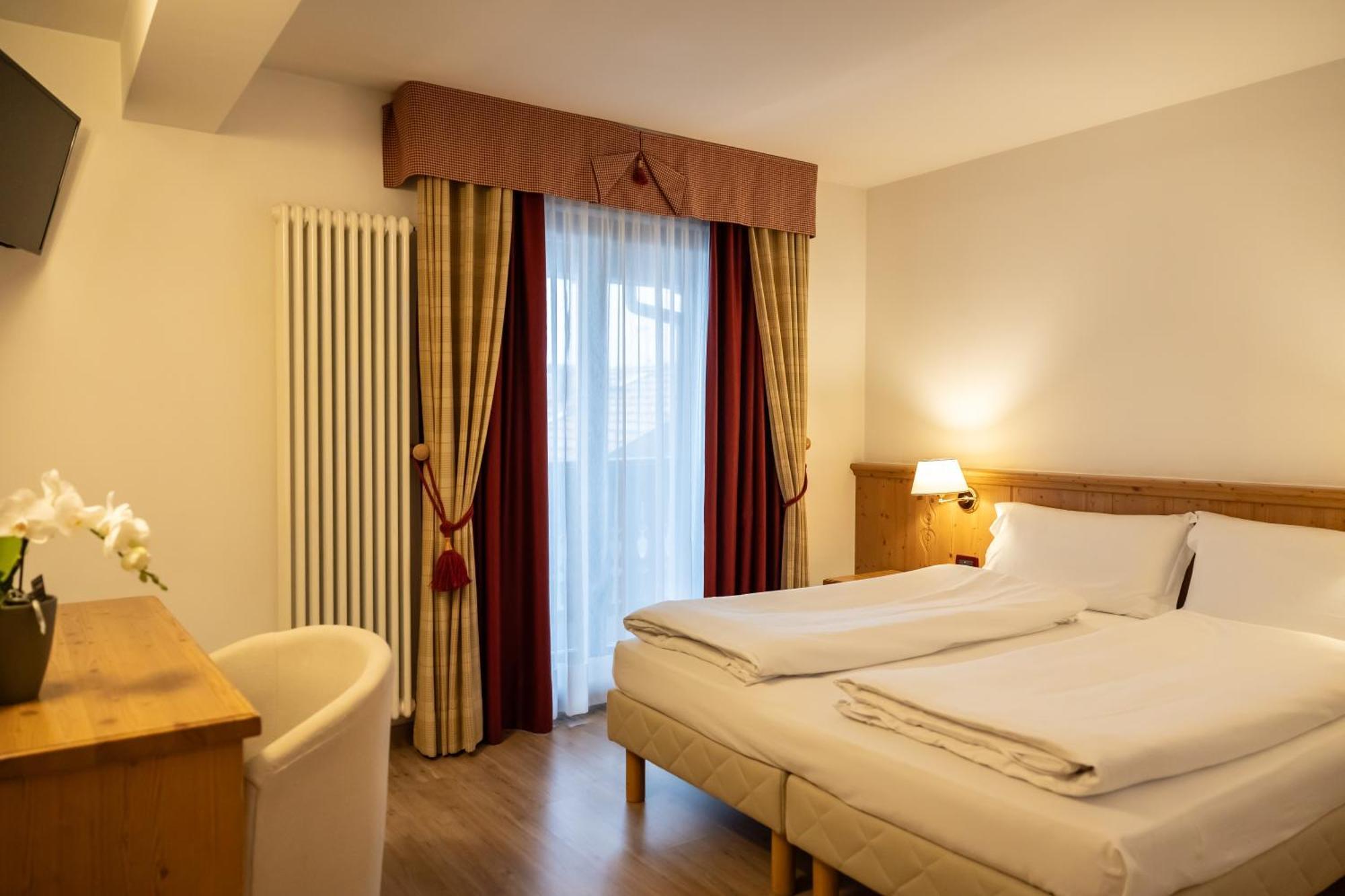 Golf Hotel 4*